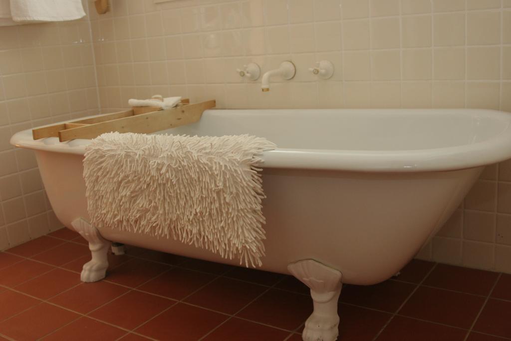 Belgrave Hideaway Bed & Breakfast Стая снимка